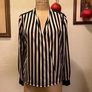 Gianni Bini Striped Long Sleeve V-neck Blouse Size M
